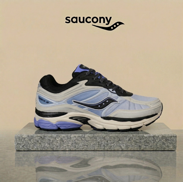 Saucony ProGrid Omni 9 – Metallic Silver / Hot Pink / Black